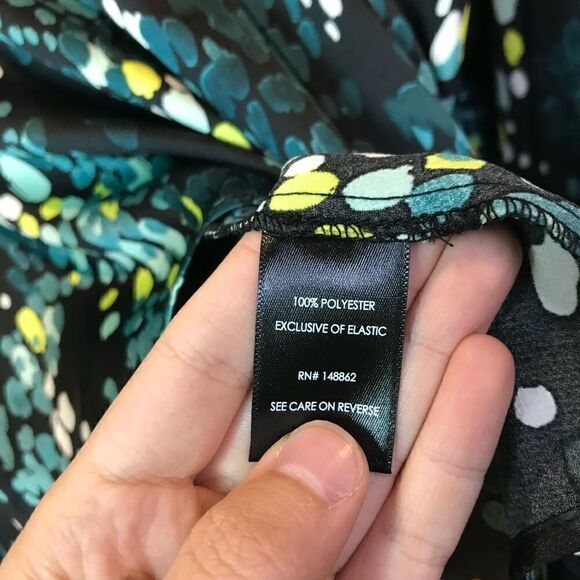 Torrid Satin Blouse Puff sleeve, Tie back, Peekaboo, Lightweight, Sexy, … - Picture 13 of 15